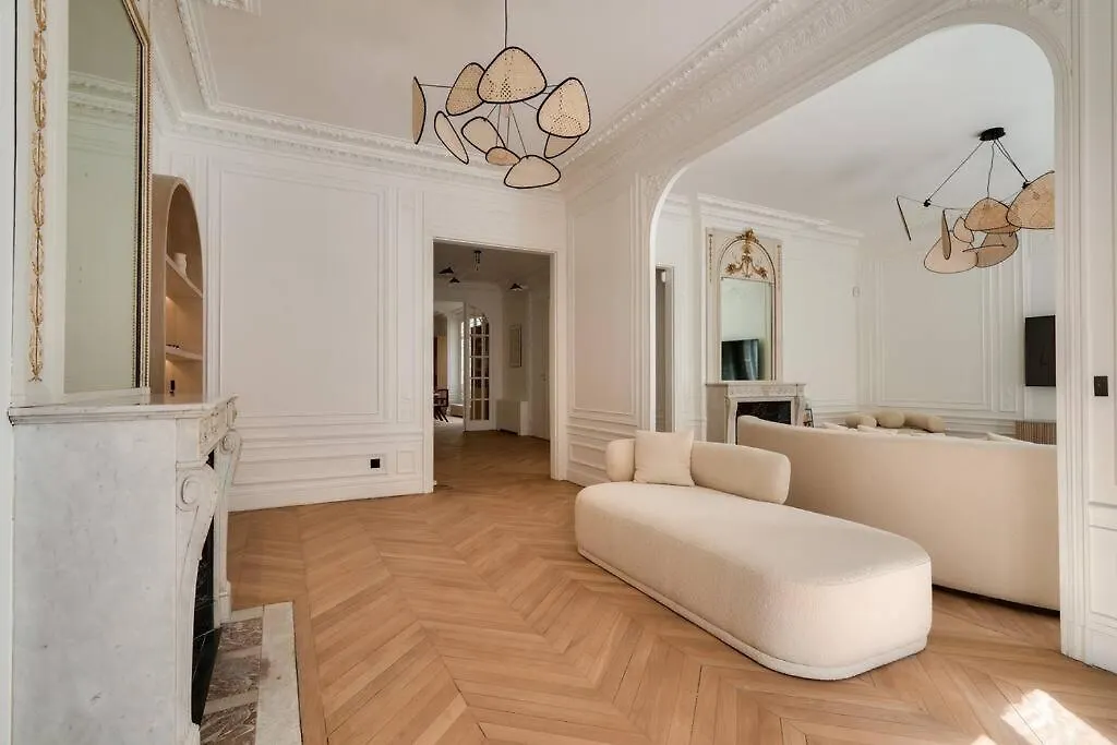 Superbe Haussmannien Aux Prestations Luxueuses Apartment Paris