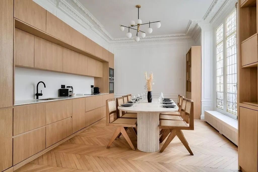 Superbe Haussmannien Aux Prestations Luxueuses Apartment Paris France